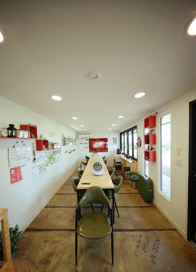 Jjuk Guesthouse Jeju Eksteriør billede